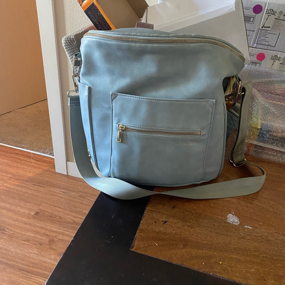 It is almost semi-new, I did not use it much since my baby was a pandemic
